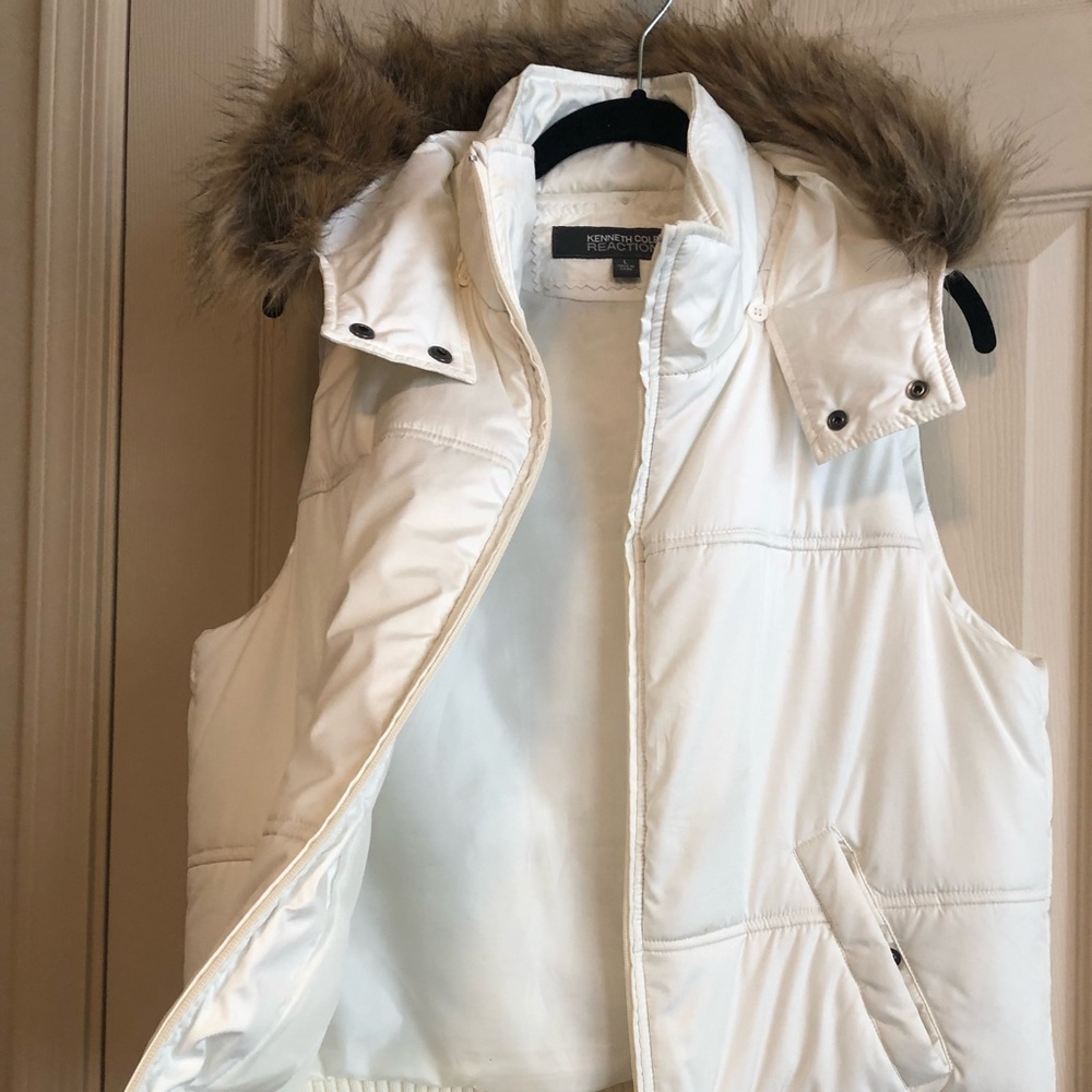 Kenneth Cole puffer vest
